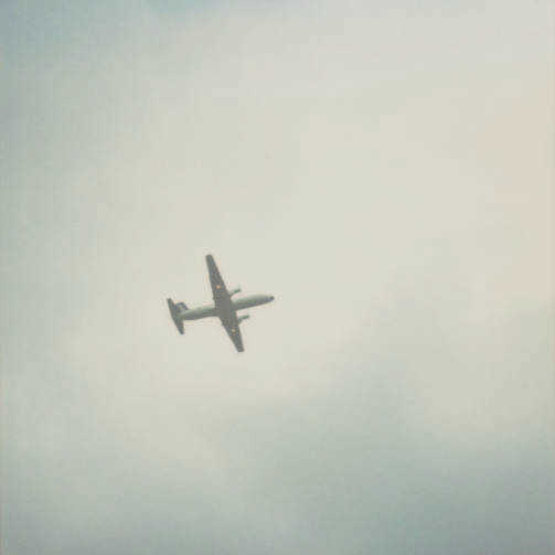 ポラロイド写真の飛行機